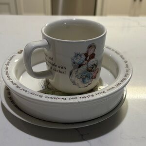 Wedgwood Children's Dining Set with Illustrations Mrs. Tiggy Winkle